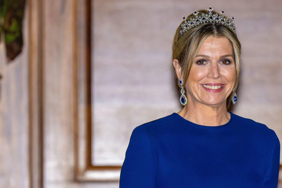 Maxima Looked Spectacular In Her Semi-Transparent Dress And Historic Jewellery: A 44-Carat Sapphire And The Most Dazzling Diamonds.