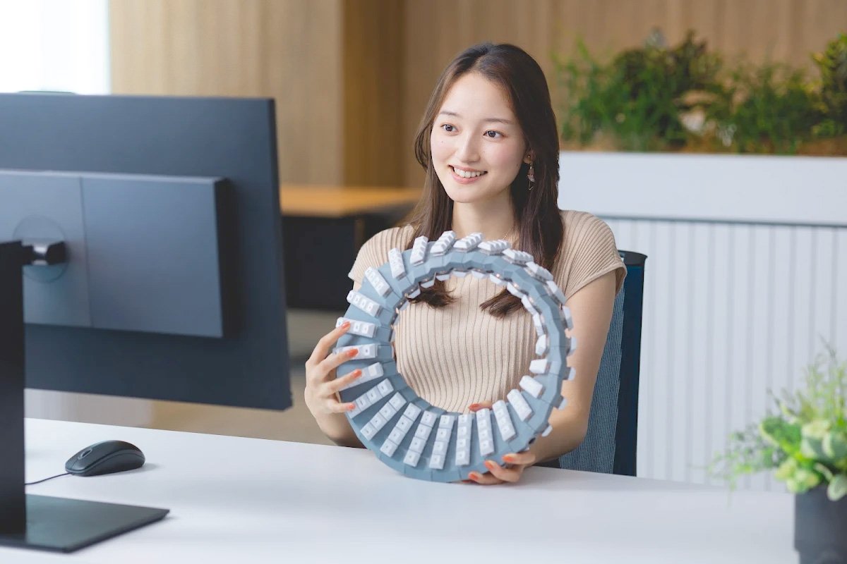 Google'S Japanese Division Has Created The Gboard Dial Version Disc Keyboard For Those Who Find Buttons Inconvenient