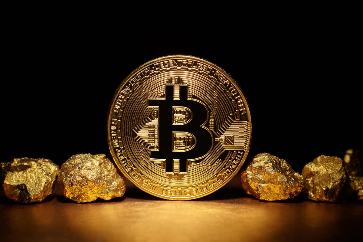 The Bitcoin Paradox: Uncensorable But Transparent