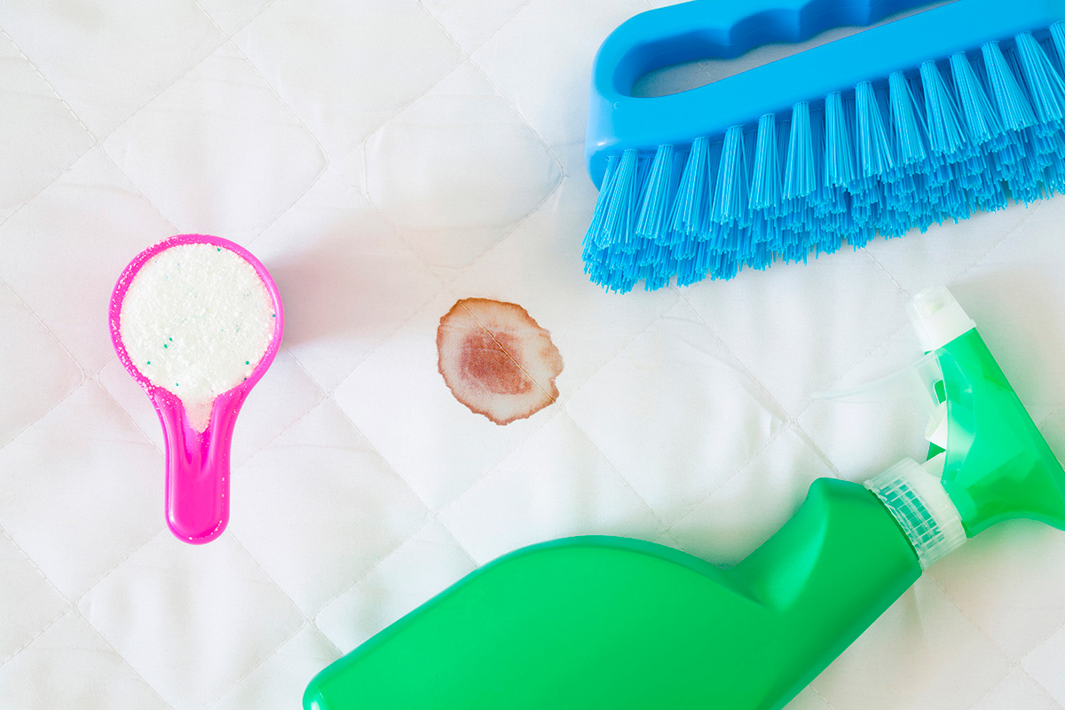 How To Remove Yellow Stains From Your Mattress With A Home Remedy Without Damaging It