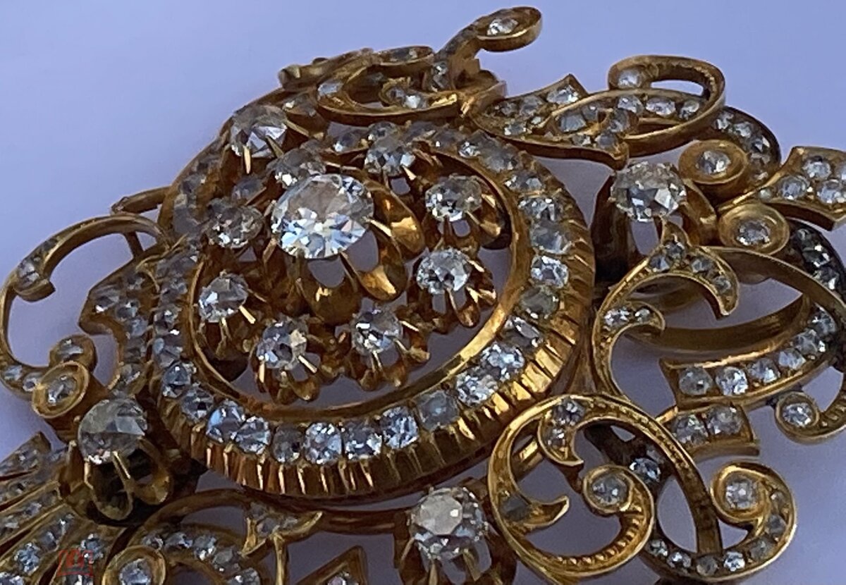 A 4,500-Year-Old Gold Brooch Has Been Discovered In Troy: There Are Only Three Such Examples In The World.